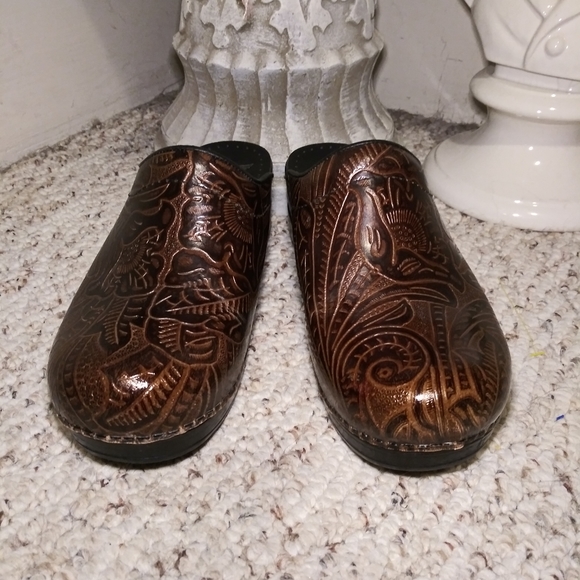 tooled leather clogs